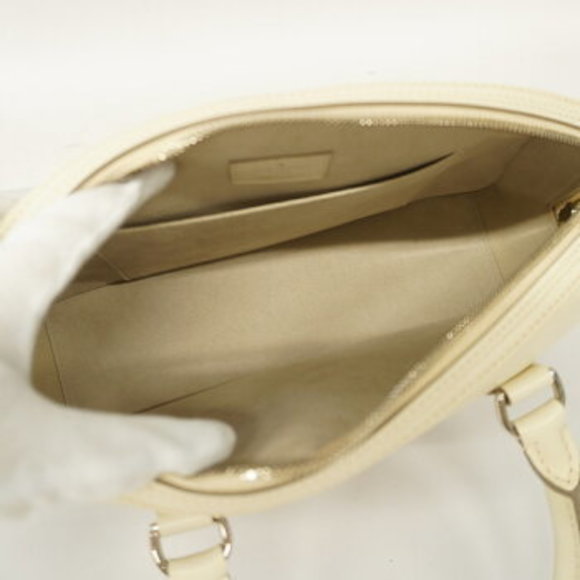 Louis Vuitton Epi Pont Neuf PM Handbag - Picture 4 of 8